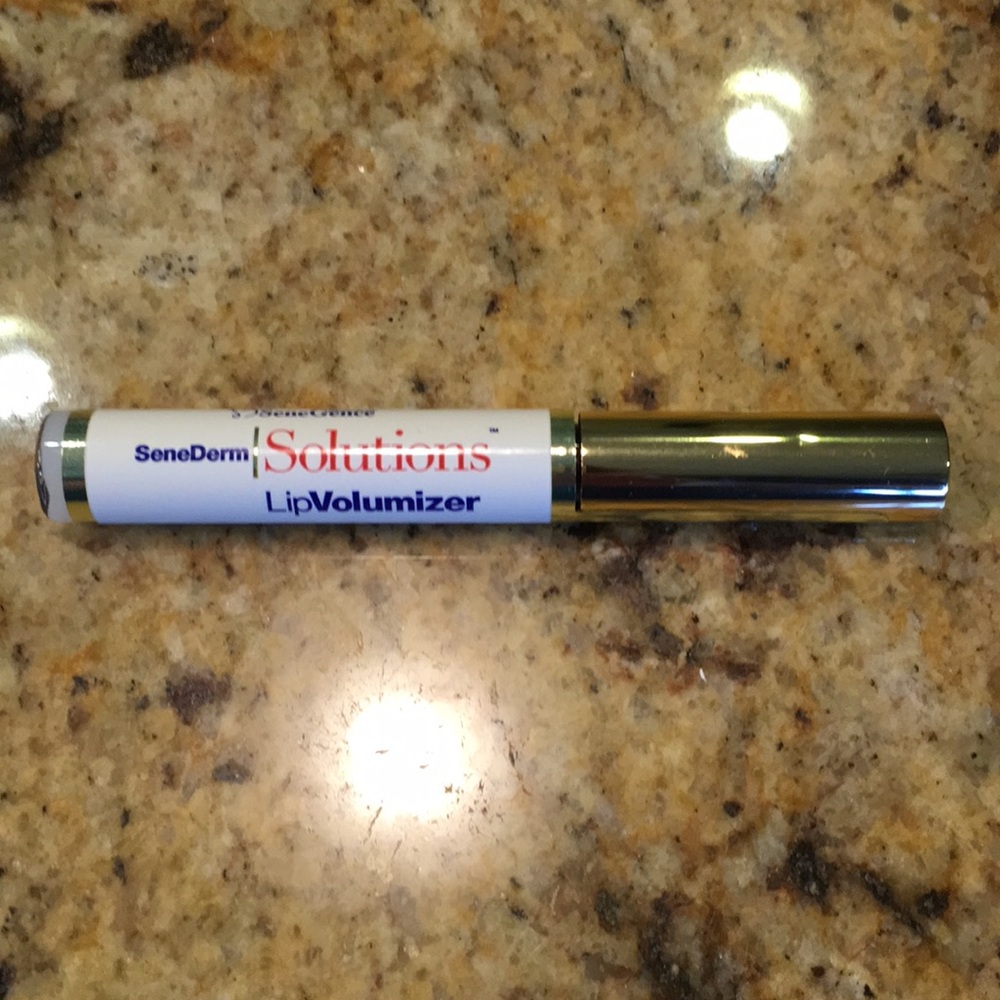 Lip Sense Lip Volumizer